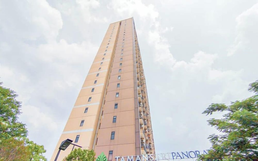 1Br Near Gedebage Station At Tamansari Panoramic Apartment