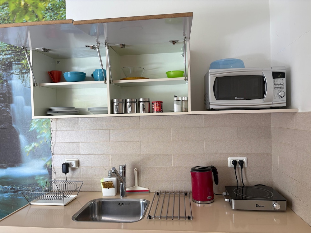Kfar Saba Guesthouse