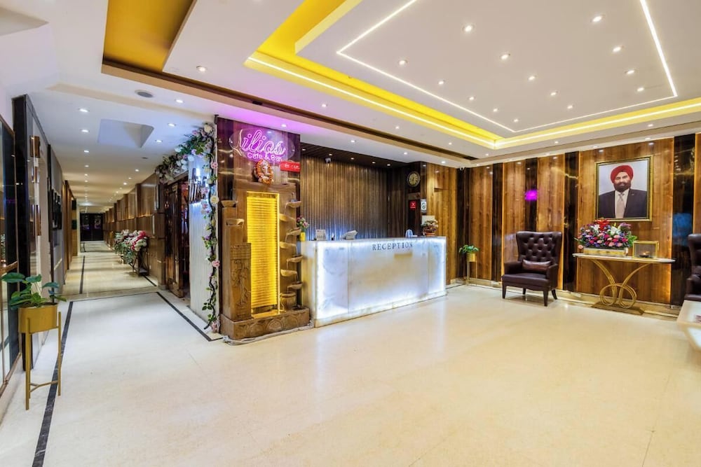 Hotel Palazzo Inn Mansarovar Garden