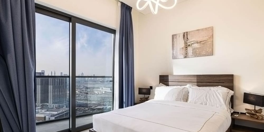 1BR Sobha Hartland Skyline Views Near Downtown