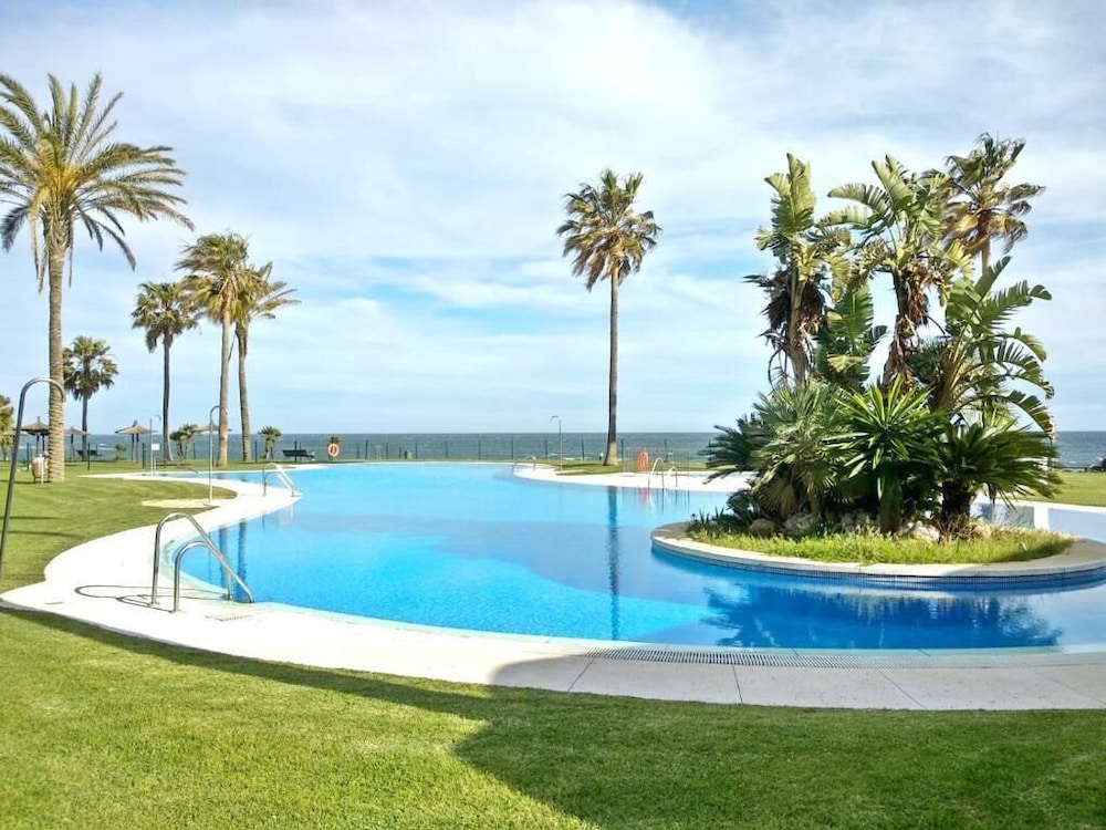 Sky Sea Holidays Mi Capricho