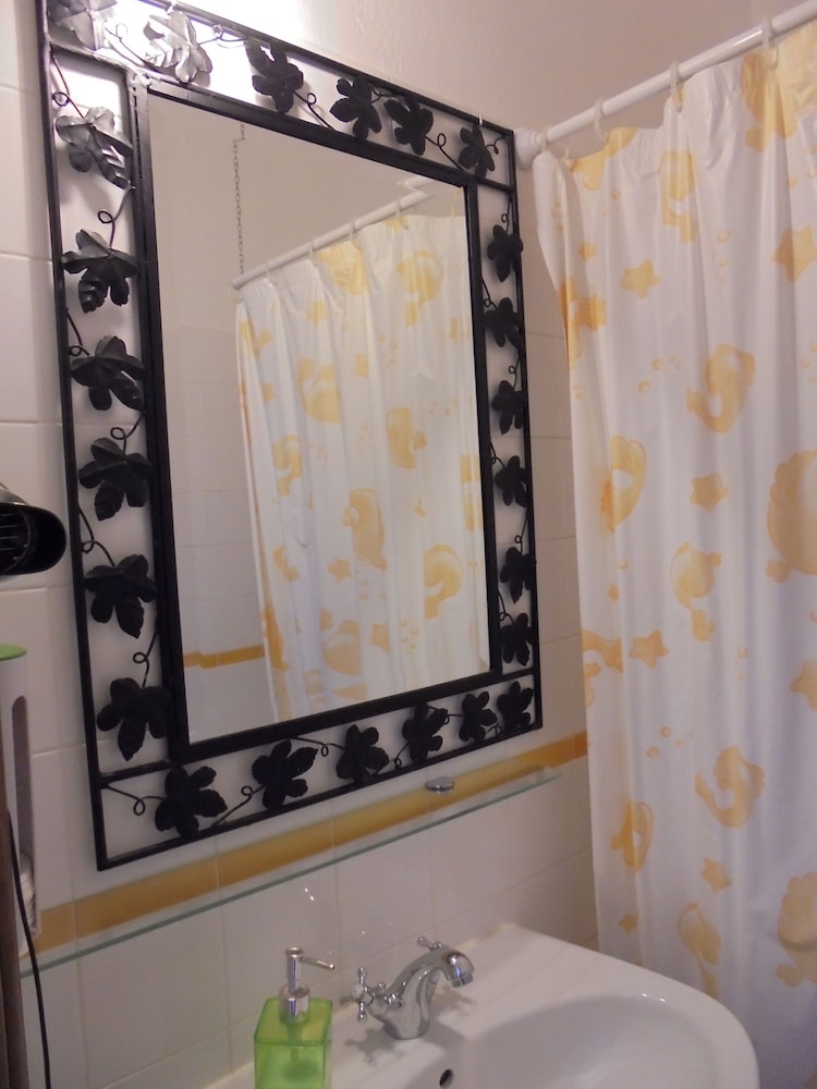 Photo 47