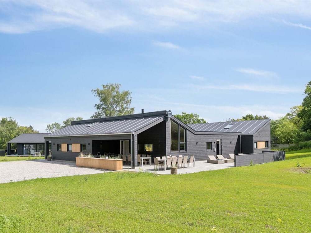 5 Star Holiday Home in Glesborg