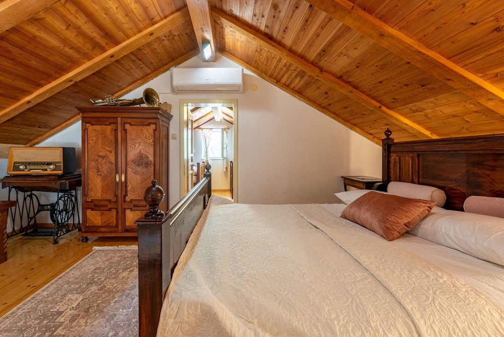 Villa Rosemary