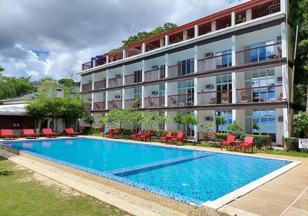 Doublegem Beach Resort and Hotel