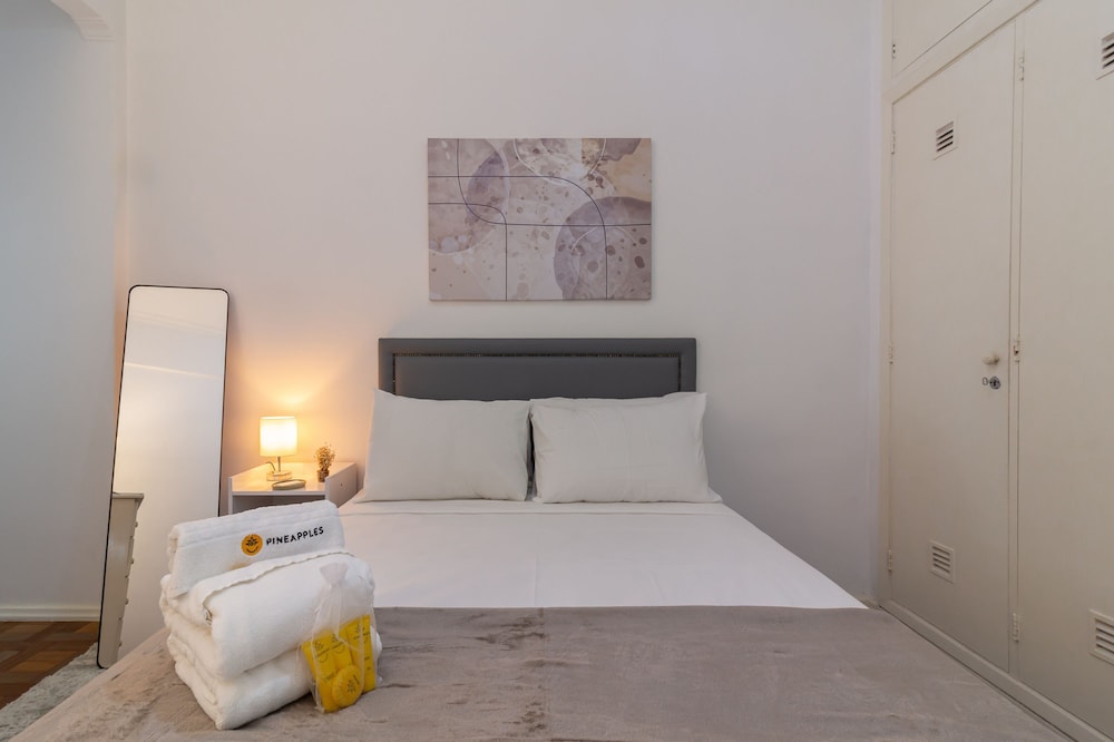 Comfort in Copacabana 9 Minutes From the Beach Cj202