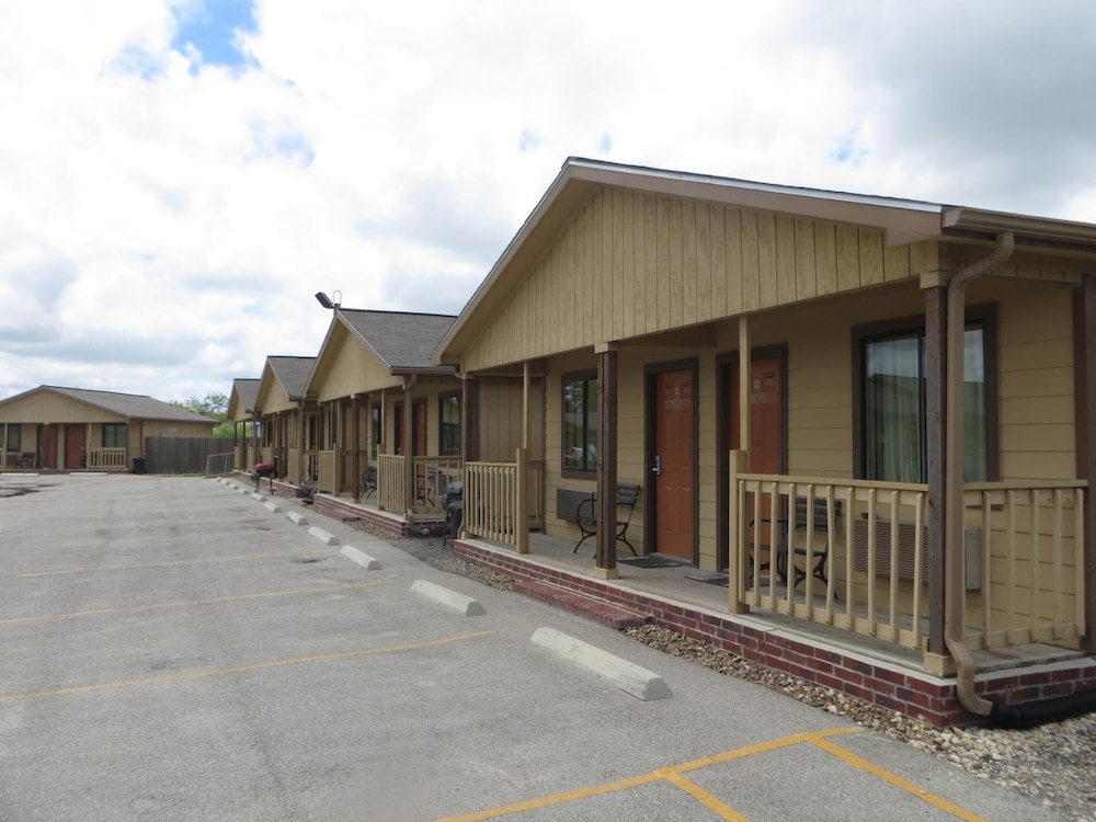Kenedy Country Inn view 2