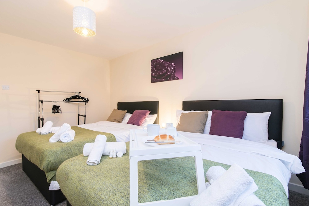 Coventry- Jenner Pet Friendly 2 Bedroom Apartment view 3