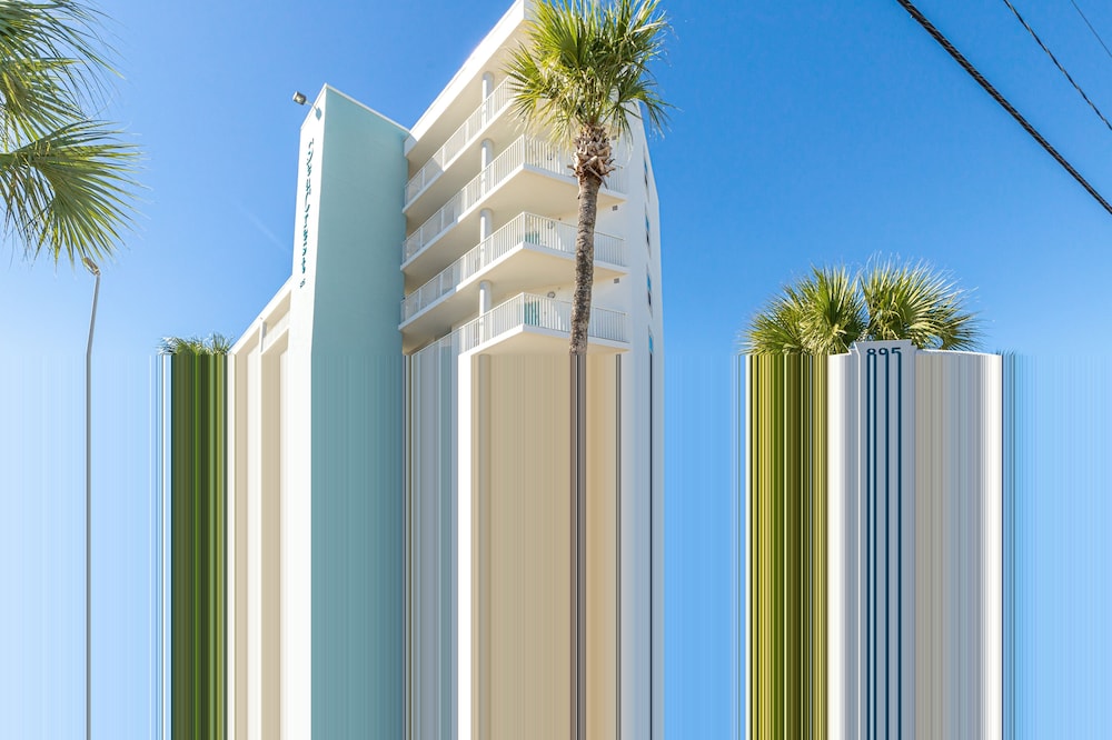 Seacrest 405 is 2 BR Gulfview on Okaloosa Island by RedAwning