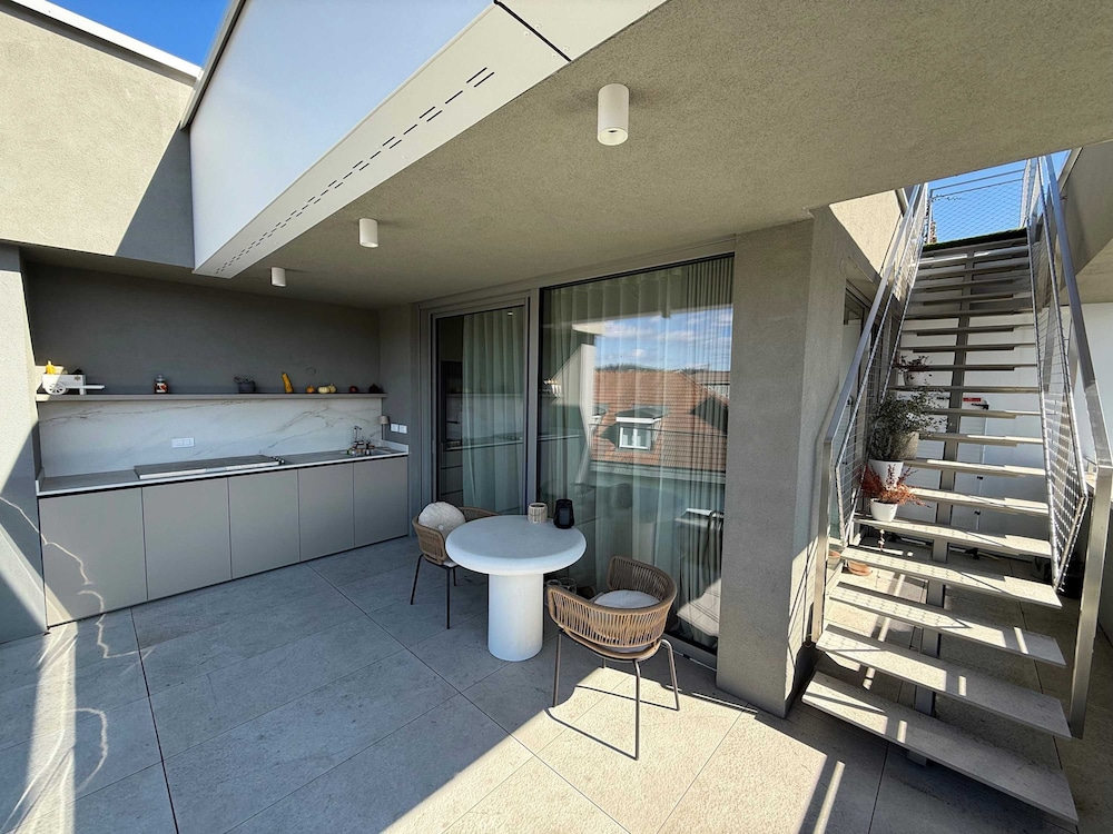 Skyline Penthouse Retreat Luxury in Ljubljana