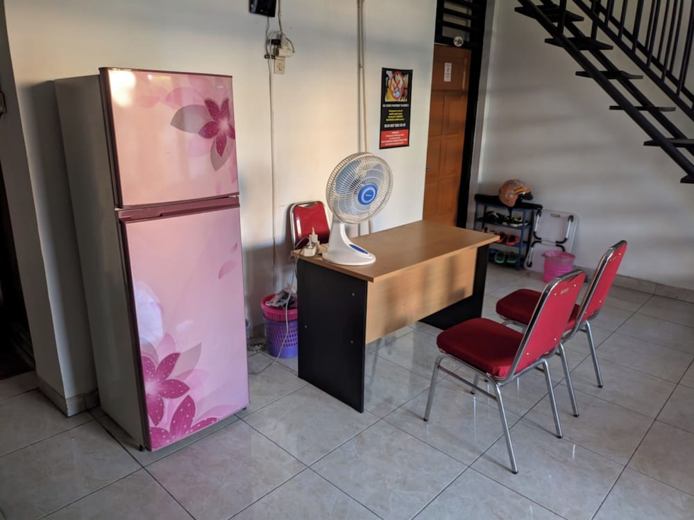 Photo 18