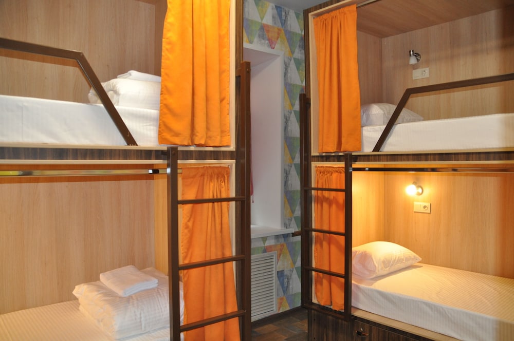 Pikasso - Hostel