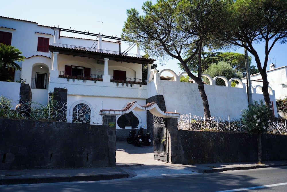 Villa Magiolina