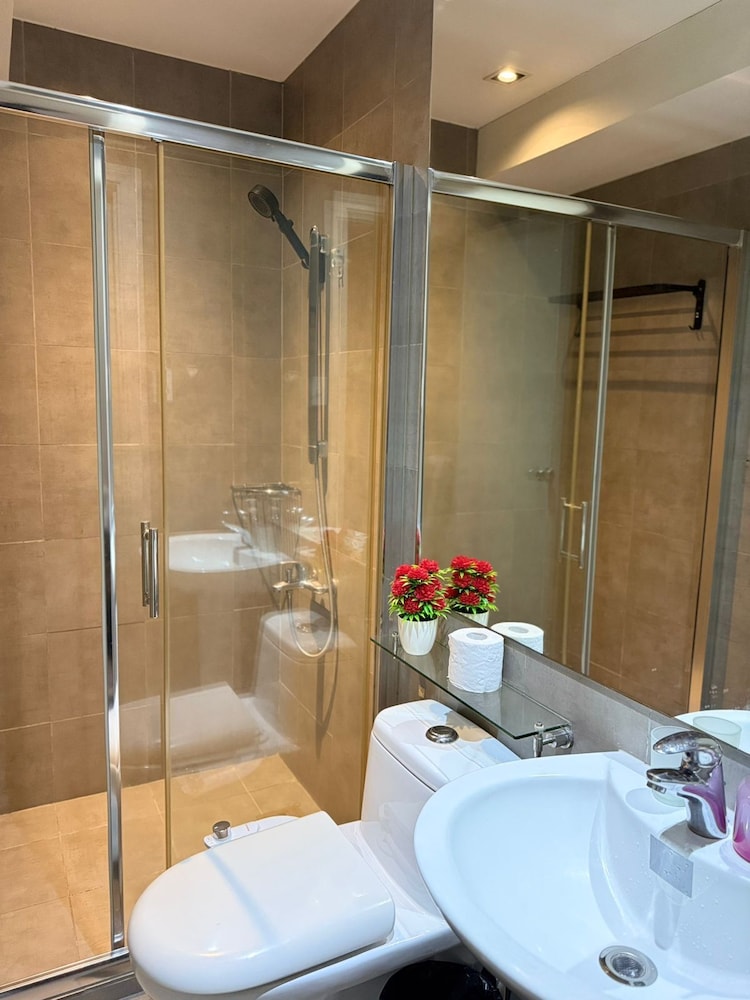 Makati City Gramercy Residences Studio