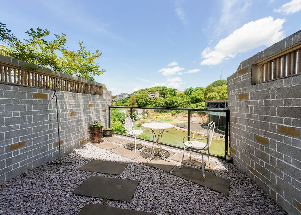 Jingjing Home Inn No. 372 Furong Town