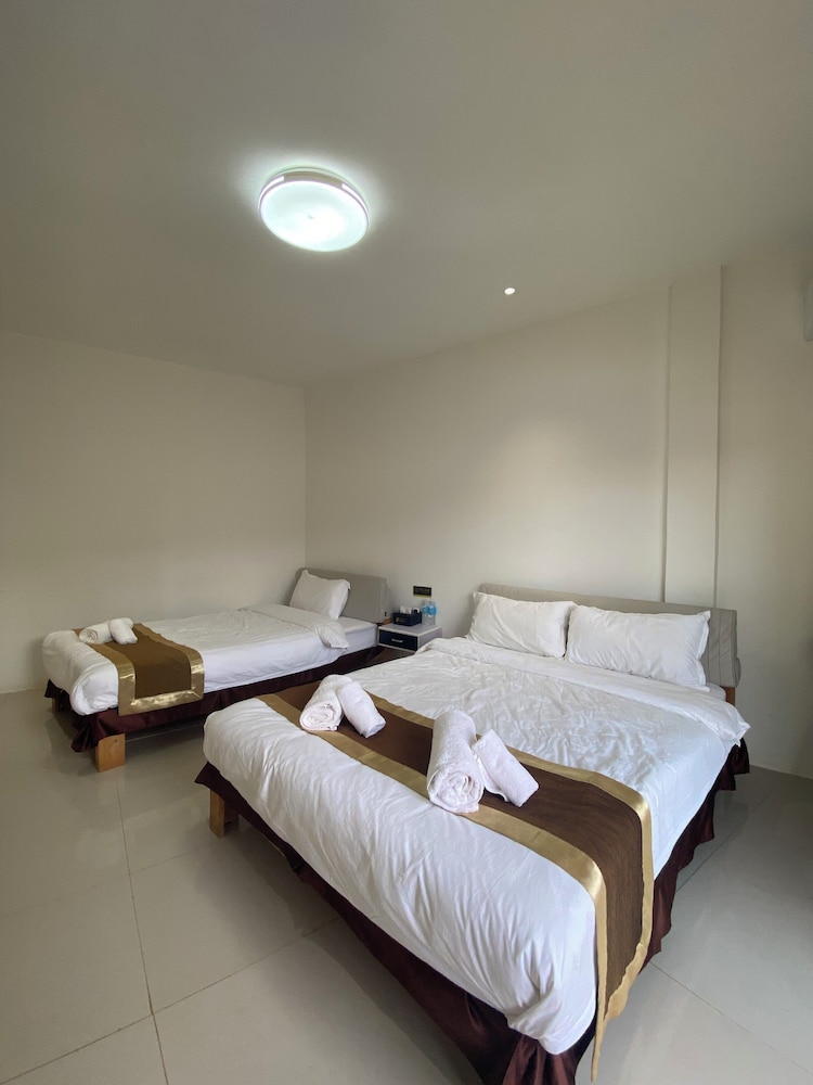 Green Mango Resort