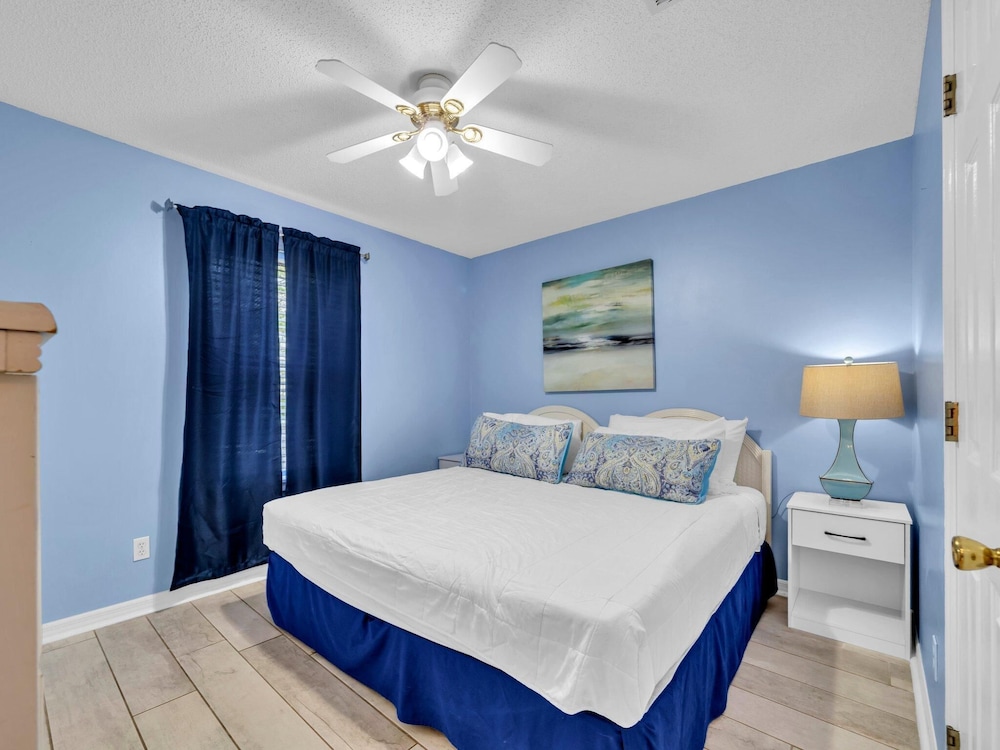 Beachside Villas 1211
