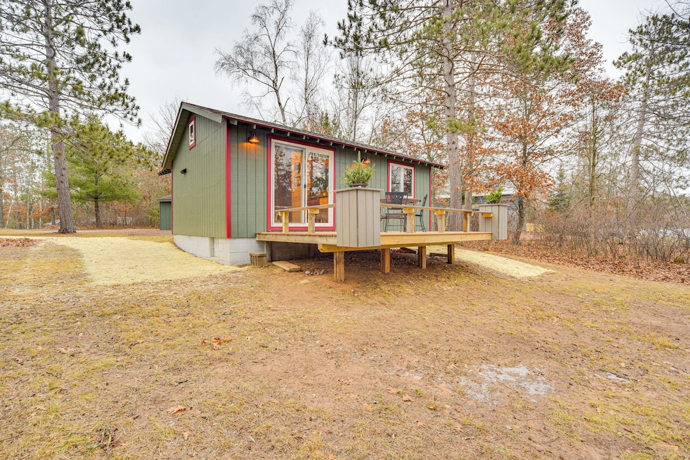 Minong Flowage Cabin w/ Fire Pit & Dock!