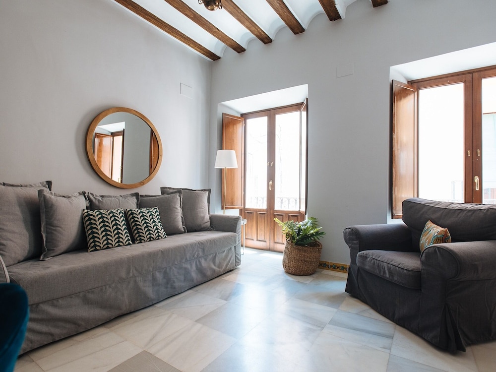 Boutike Apartments