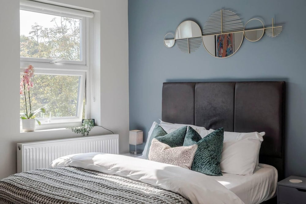Stunning 3 bed Flat in the Heart of West Hampstead