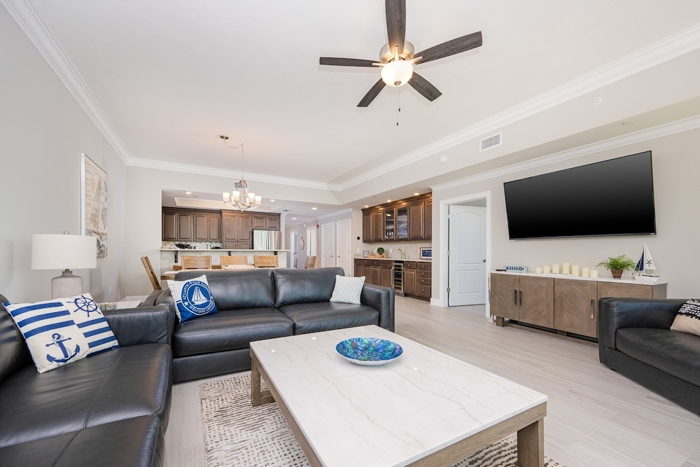 Phoenix Gulf Towers 1007 3 Bedroom Condo