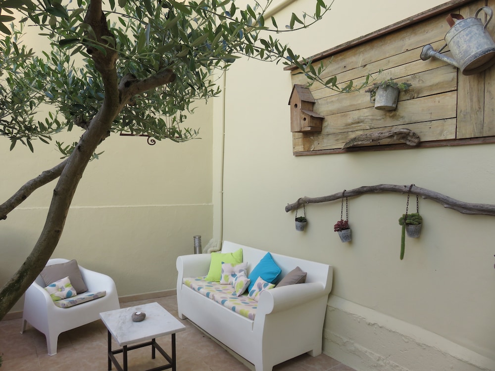 Self Catering Can Cabano for 8 People photo 3