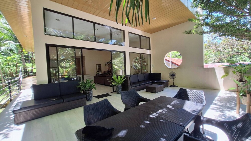 Balcon - Exclusive Private Villa in Camotes Island, Cebu, Philippines