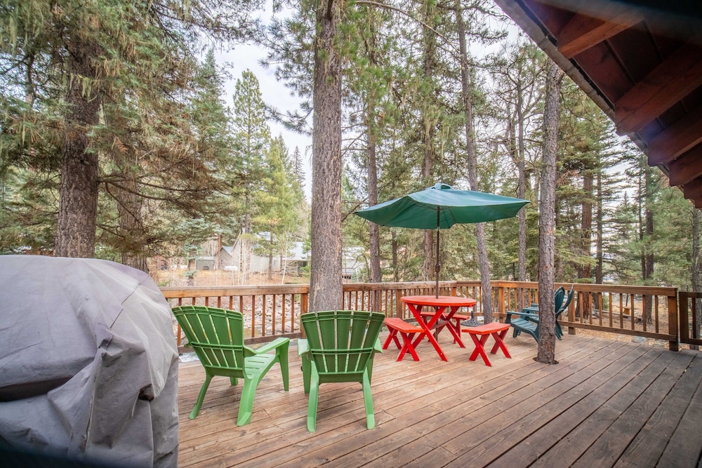 Bear Paw Lodge