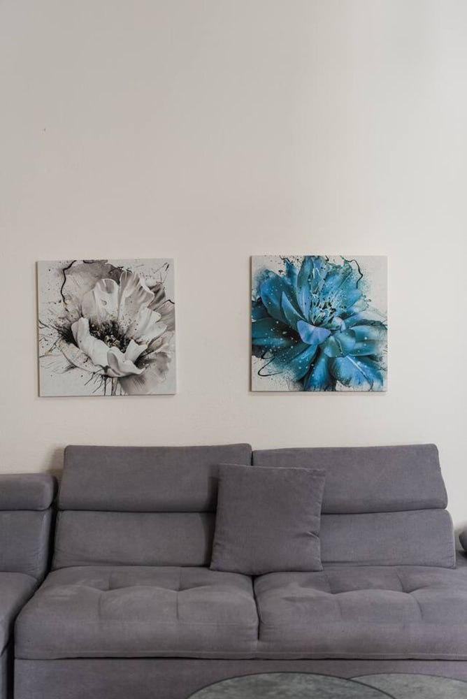 Sun Sea 1BR Apartment