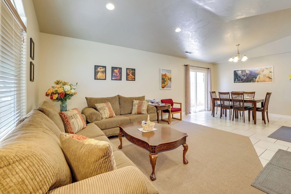 Family-friendly Utah Home, Easy Access to Zion! view 4