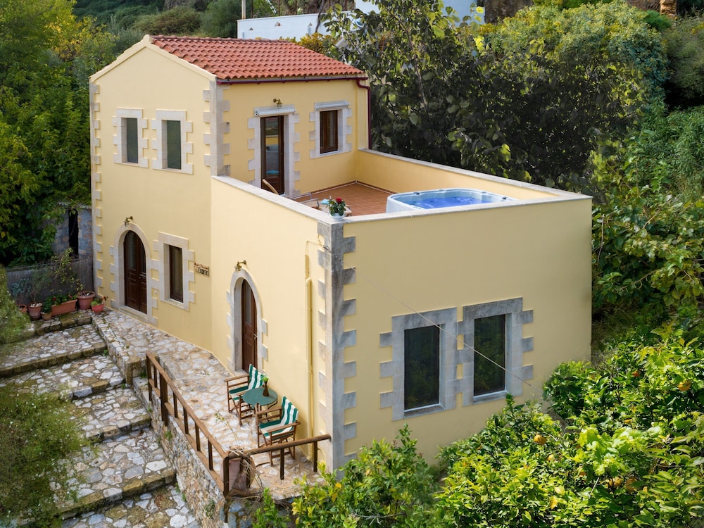 Olga s Filoxenia - Villa Erontas