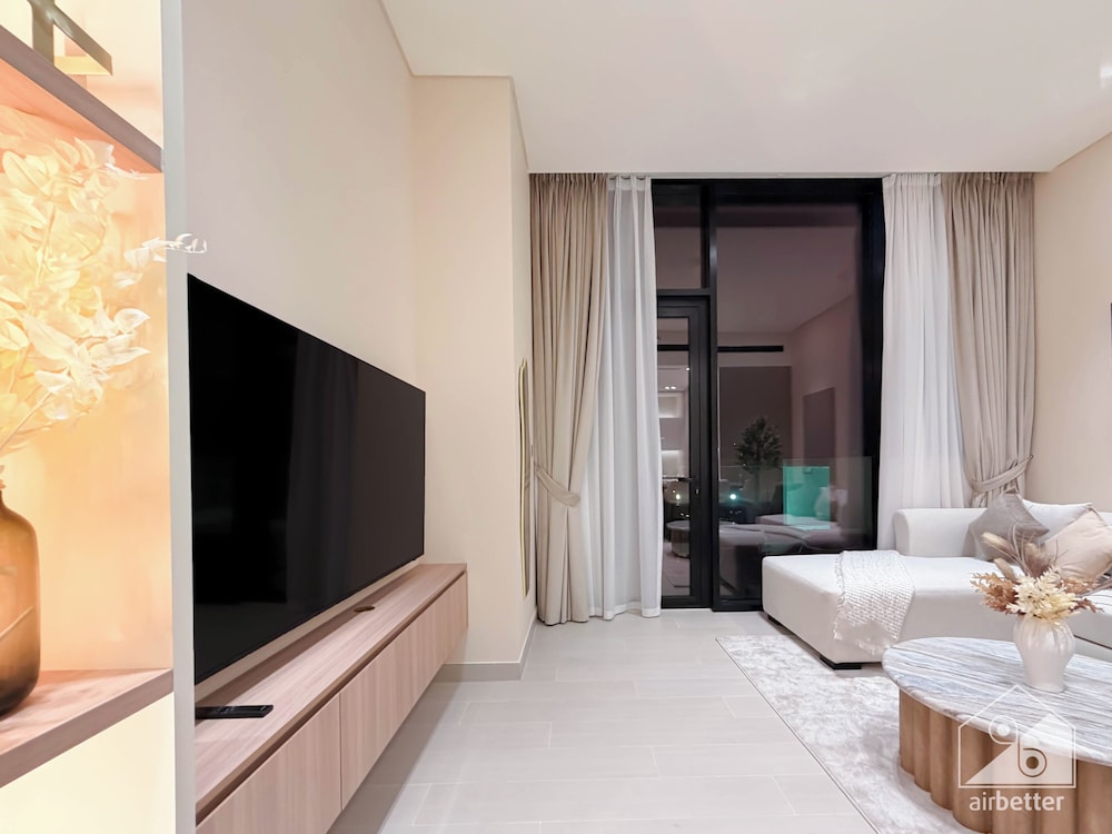 Binghatti Phantom Bliss 1BR With Private Pool