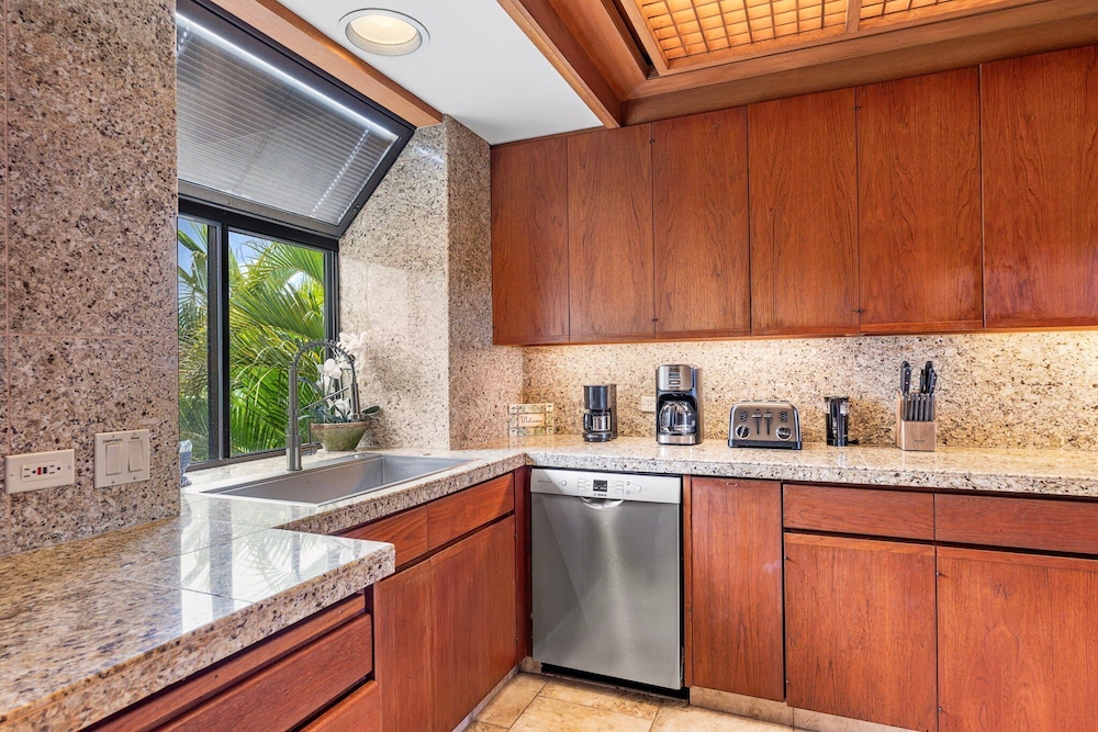 Private Beach - Lagoon & Ocean View - Spacious Lanai - Vrkcv