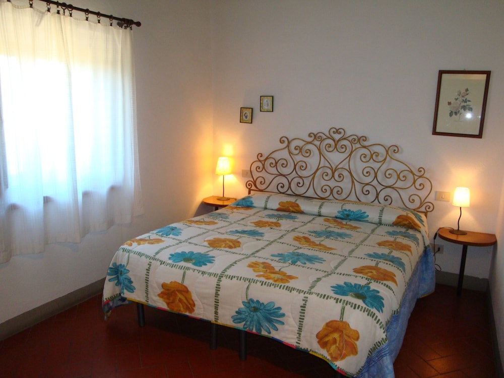 Le Fontanelle view 2