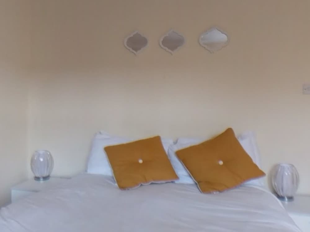 Jaylets Budget Leicester