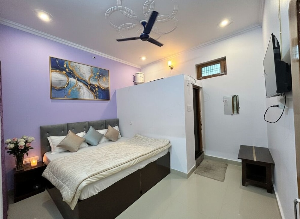 HOTEL JS INN
