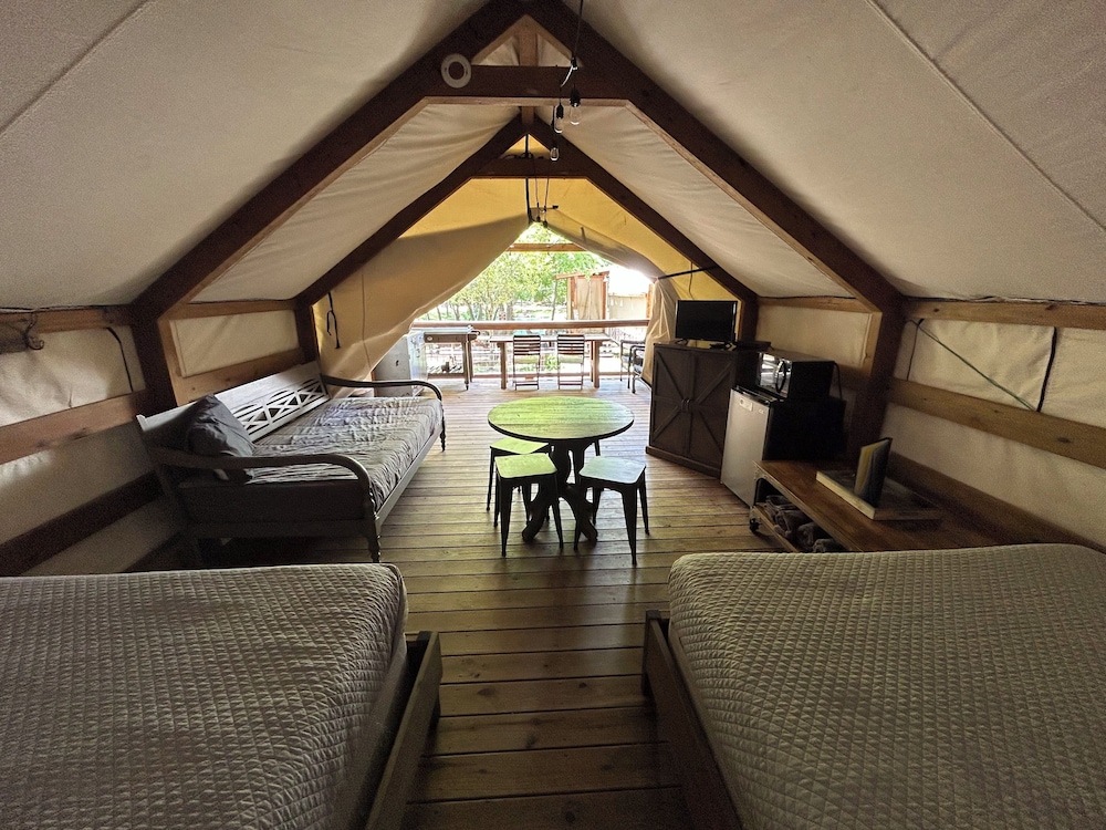 Geronimo Creek Retreat