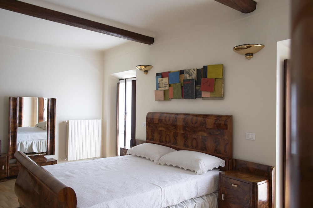 Casa Schirolli
