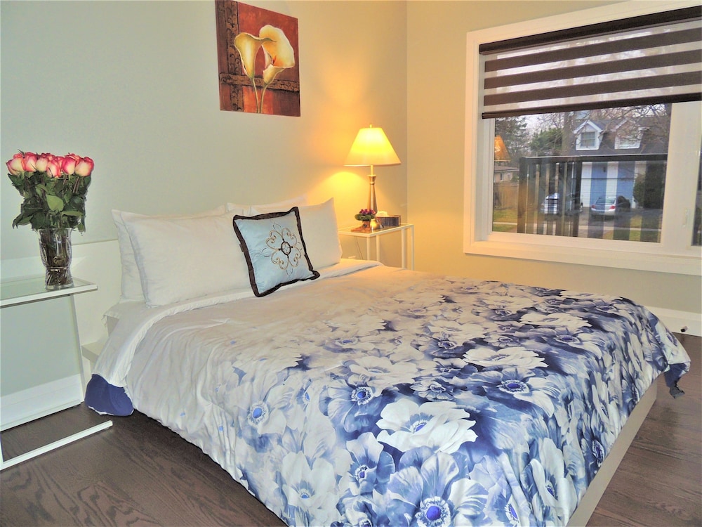 iResidence in Toronto- Vacation Home - Image 5