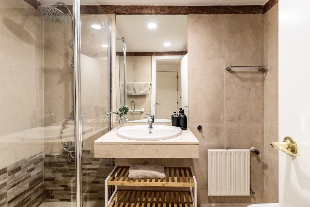 Scafati - 2 Bedrooms and Shared Pool in Centro