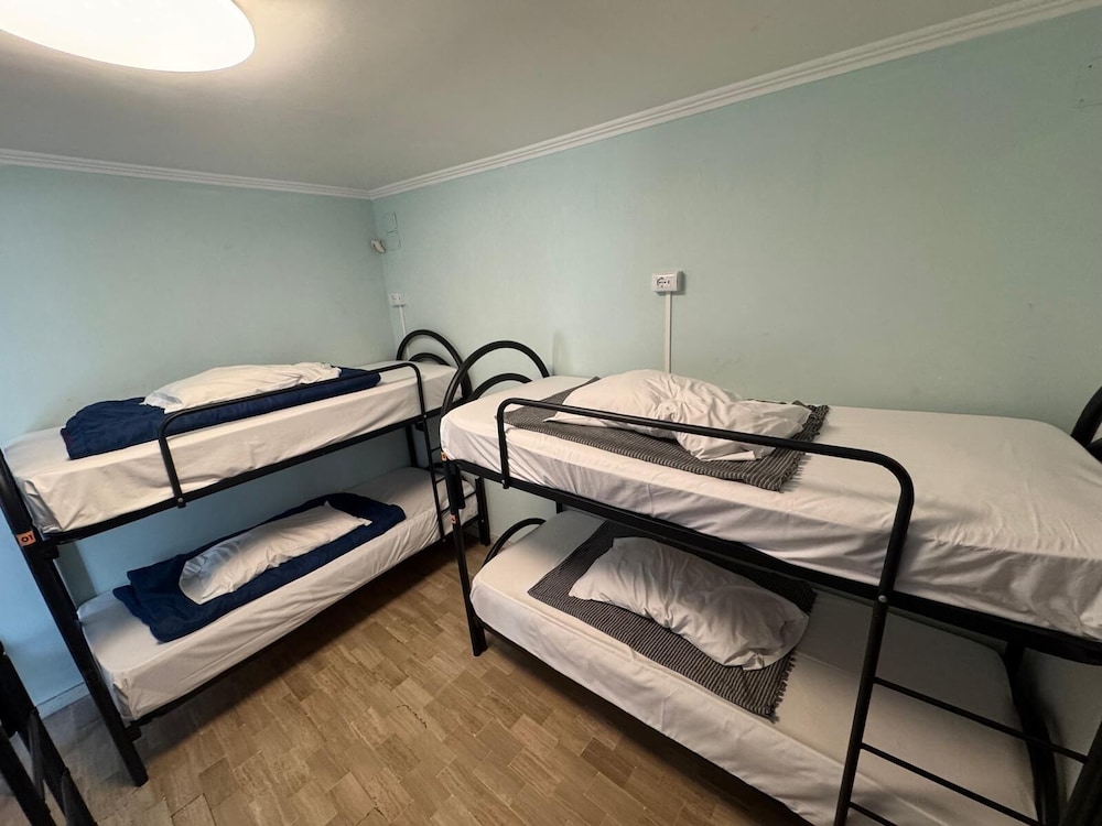 Central Station B&B Naples
