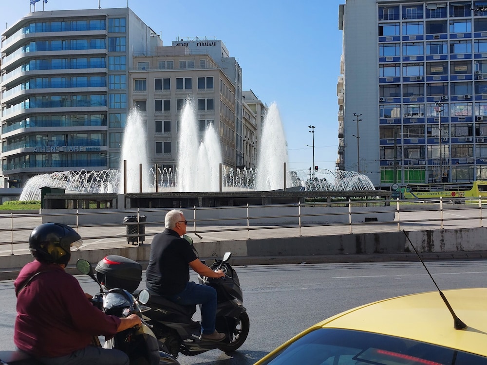 Retro Stay Athens