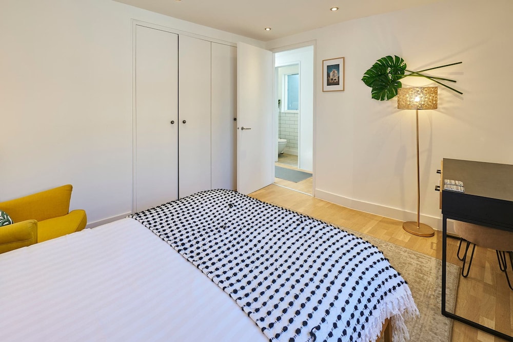 Host Stay Palm Penthouse