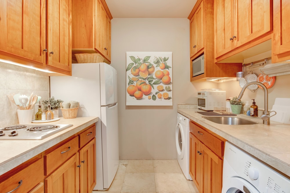 Half-mi to Scotts Mills Falls: Wine Country Apt