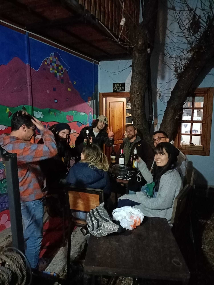 Kuyu Beergarden Hostel