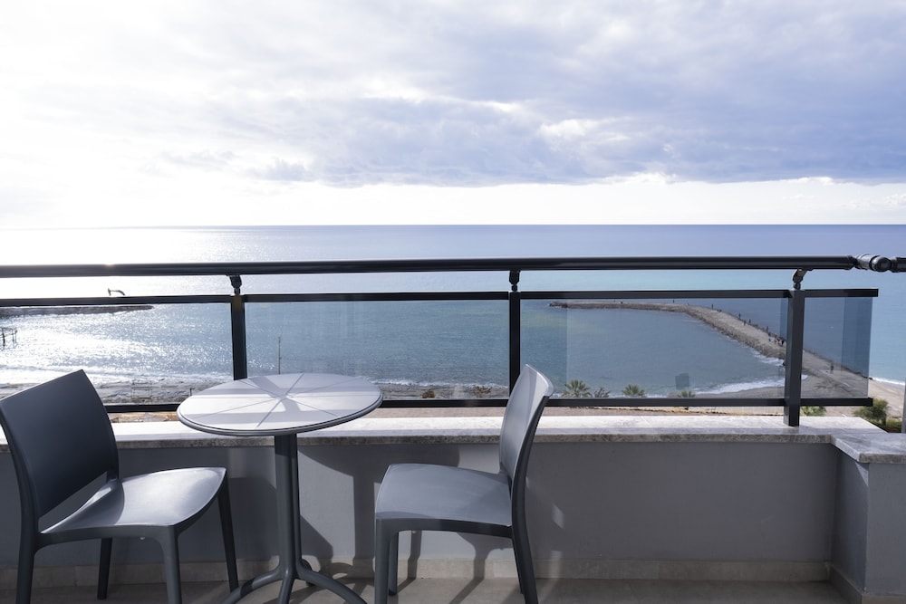 NoxInn Deluxe Hotel - All inclusive