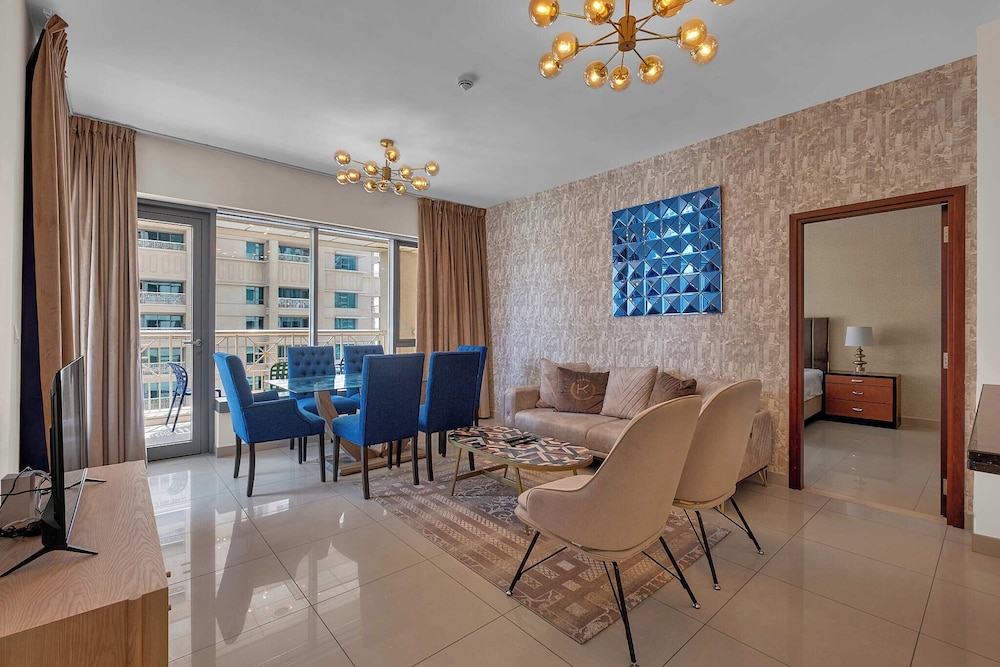 Bellavista - Elegant -2BR -Fountain View