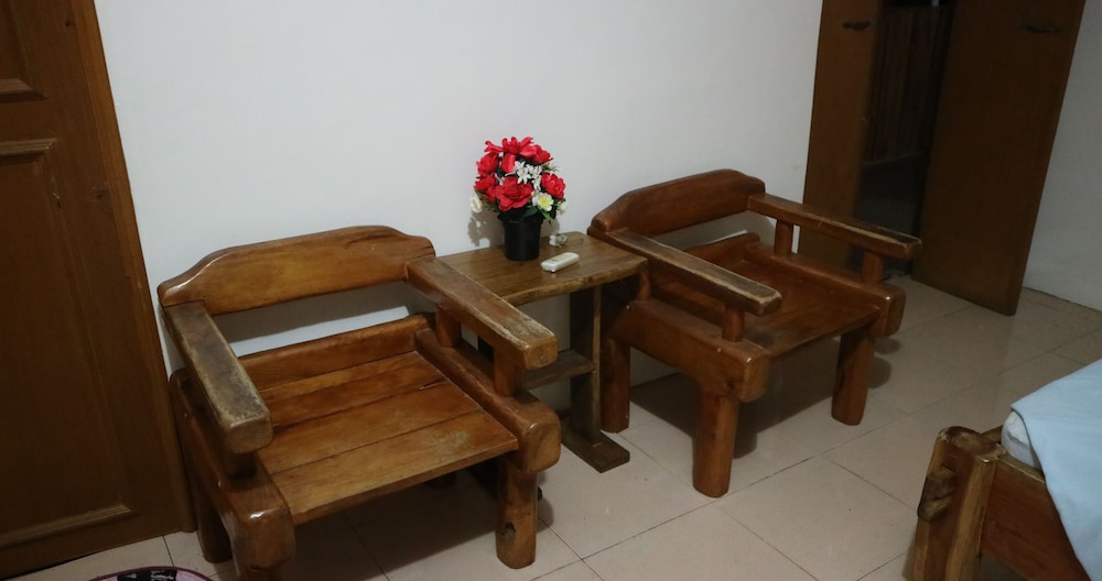 Hundred Isles' Room Rentals and Transient House
