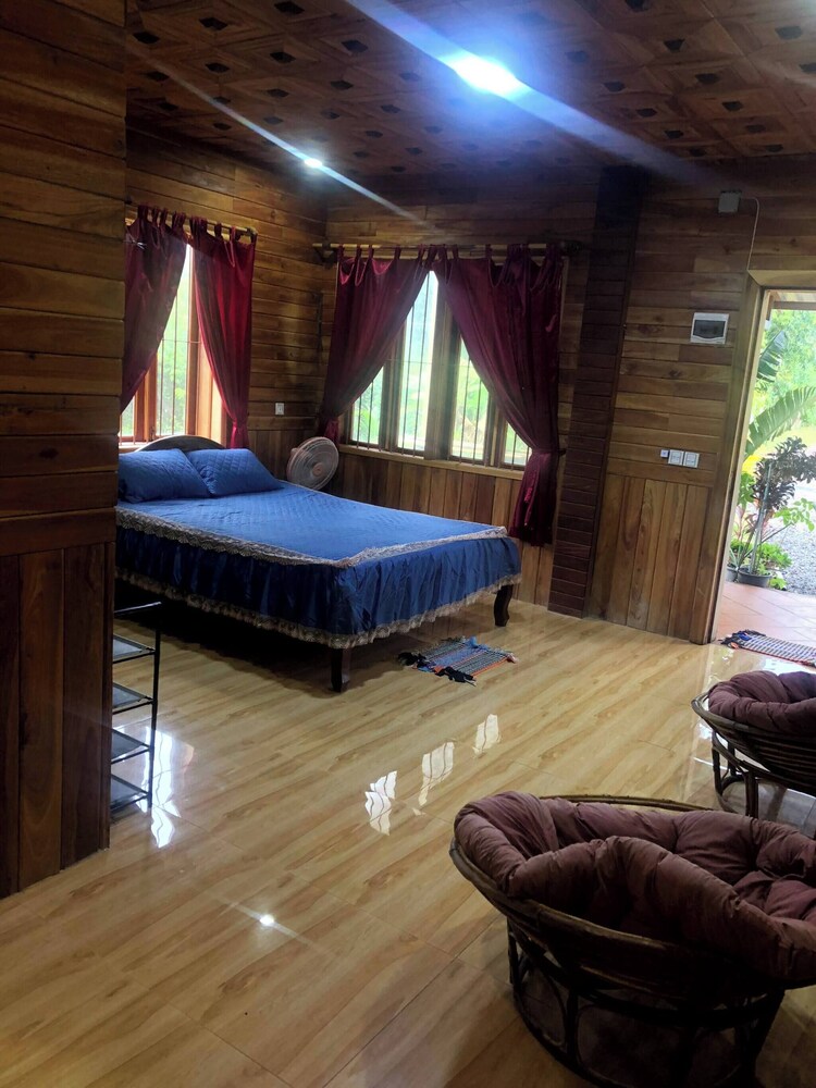 Mountain View House Kampot