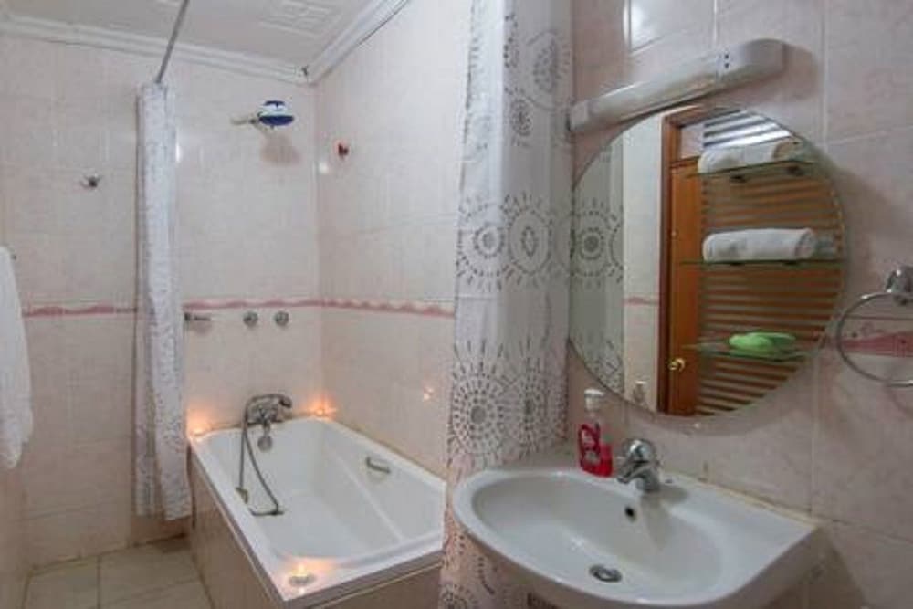 Imani Suites Runda photo 3